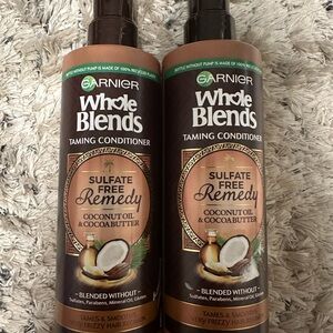 Garnier Whole Blends Coconut & Cocoa Conditioner